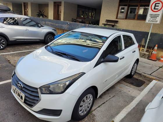 HYUNDAI HB20 1.0 COMFORT 12V FLEX 4P MANUAL